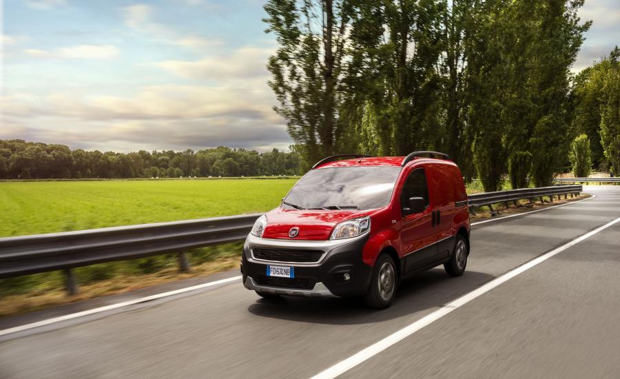  Fiat Fiorino Adventure 2016 года  (фото 6 из 8)